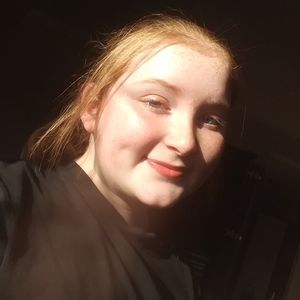 Meet your Posher, Lydia